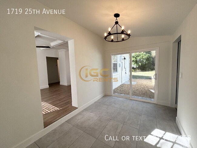 Photo - 1719 25th Ave