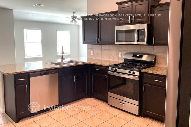 Photo - 848 Wylie St