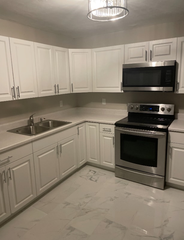 Photo - 121 San Remo Blvd