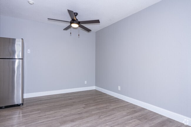 1BR, 1BA - 600SF - Dining Room - Hopper Lane Apartments