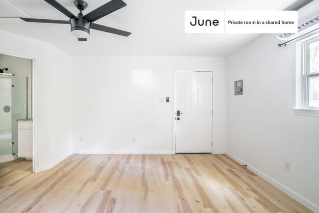 Photo - Room in Shared 6 bed/2 bath home Unit D