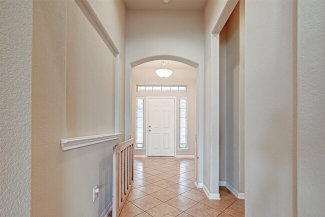 Photo - 402 Conchola Ln