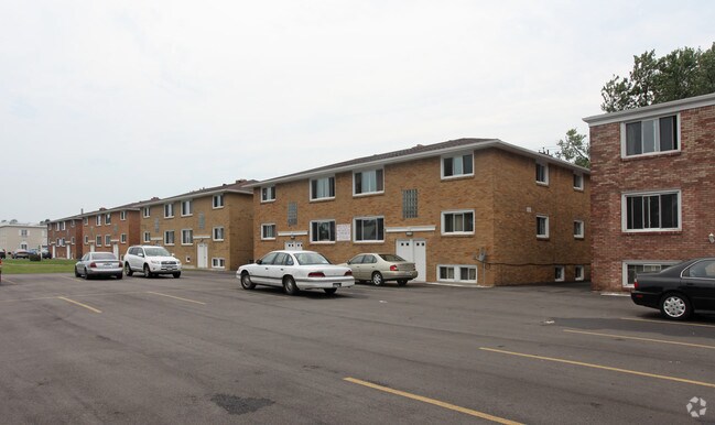 Parker Heights Apartments - Parker Heights Apartments