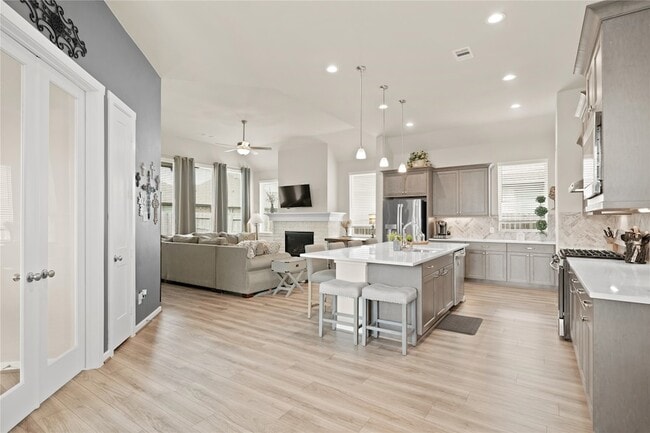 Photo - 2007 Edgemont Pl
