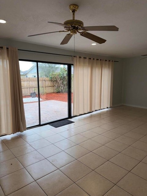 Photo - 9392 Affirmed Ln