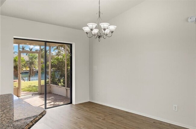 Photo - 4709 SW 25th Pl Casa