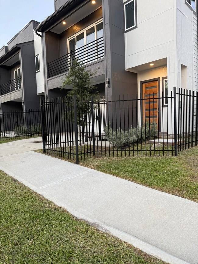 Photo - 6848 Del Rio St