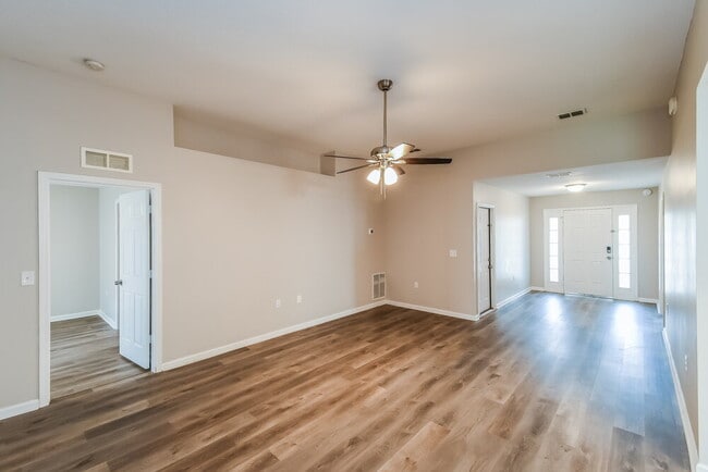 Photo - 5342 Arlington Rd