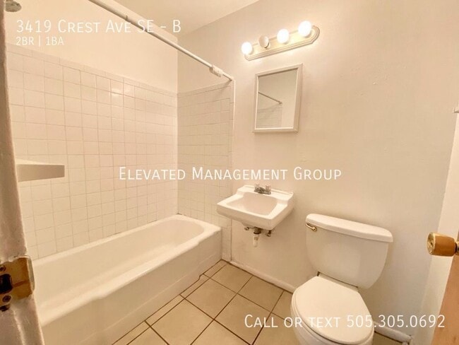 Photo - 3419 Crest Ave SE Unit B