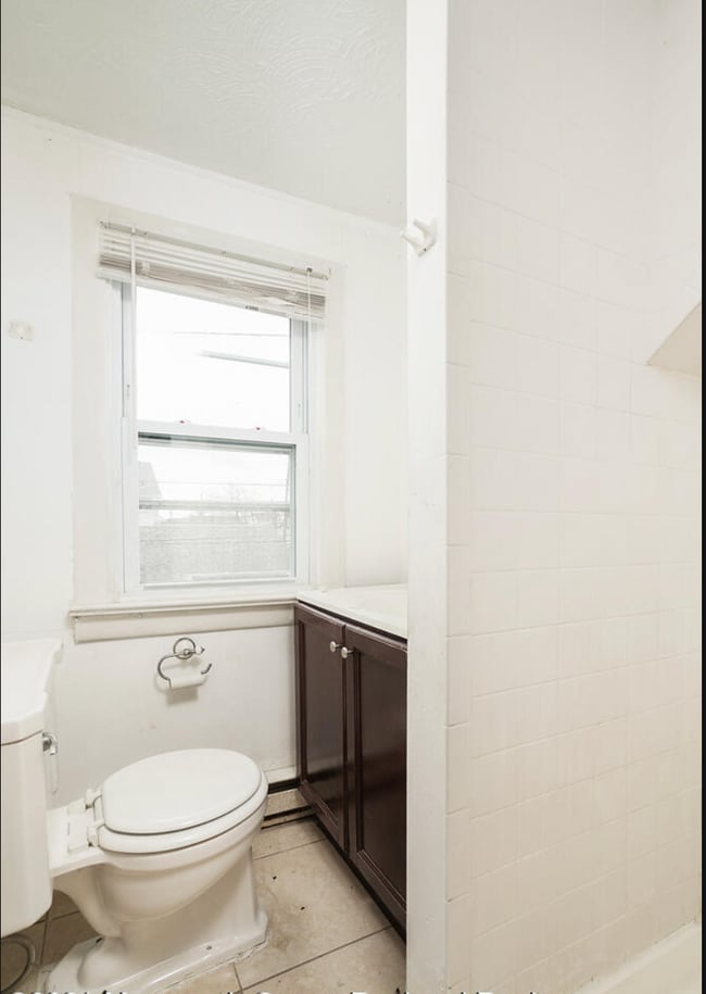 Photo - 250 Hancock Ave Unit #B