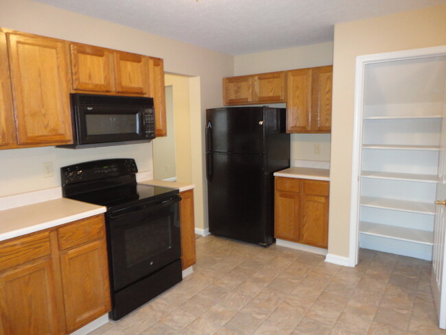 Photo - 620 Crystal Woods Cir