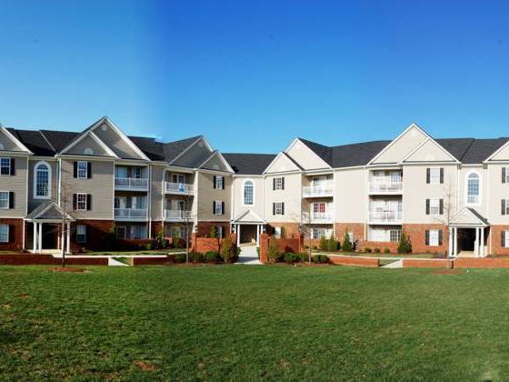 2 Bedroom, Main Level Condo in Wyndhurst - 2 Bedroom, Main Level Condo in Wyndhurst