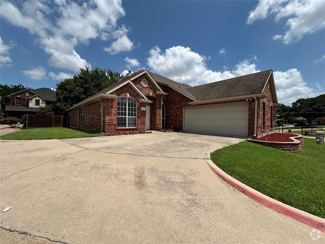 Building Photo - 4215 Glen Garden Dr Rental