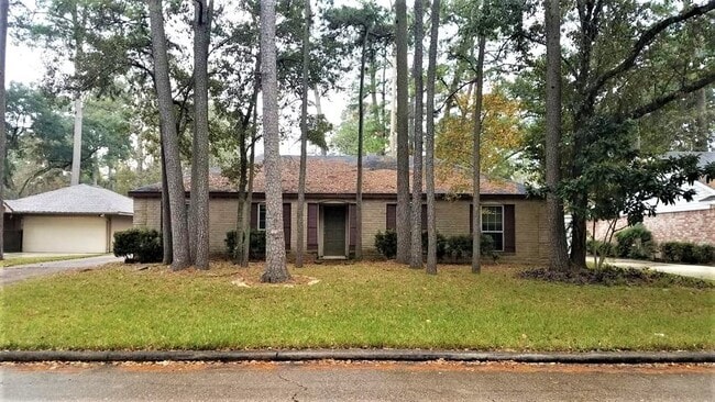 Building Photo - 25323 Lynbriar Ln