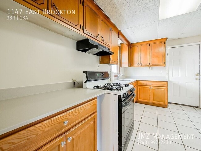 Photo - 1147 East Brockton-