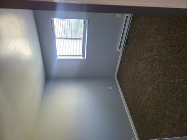 Photo - 1910 Larkswood Dr