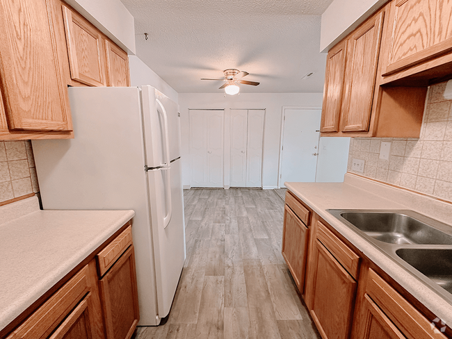 Double-Galley Kitchen Layouts - Summerhouse Square