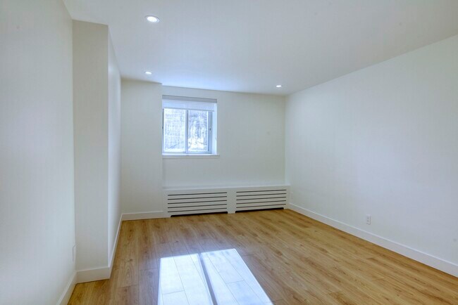 Photo - 3555 Chem. de la Côte-des-Neiges Unit 00G2