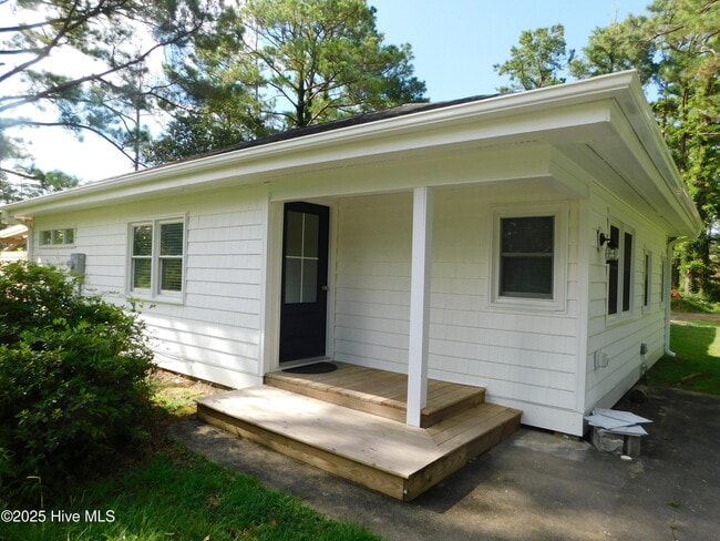 Building Photo - 438 Pigott Rd Rental