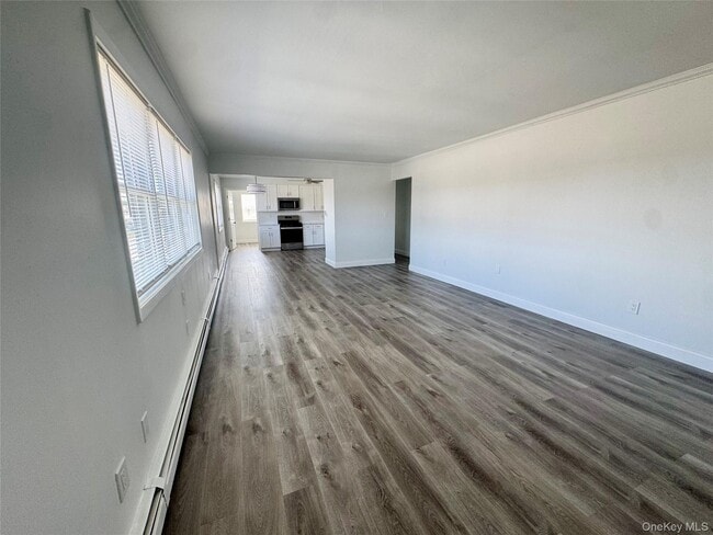 Photo - 70 Burlington Ave