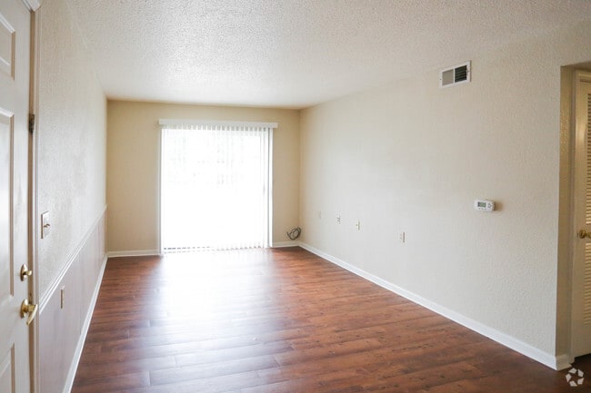 Photo - Twin City Villa