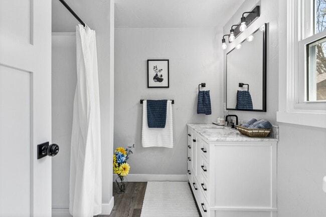 Photo - 1409 Avondale Dr