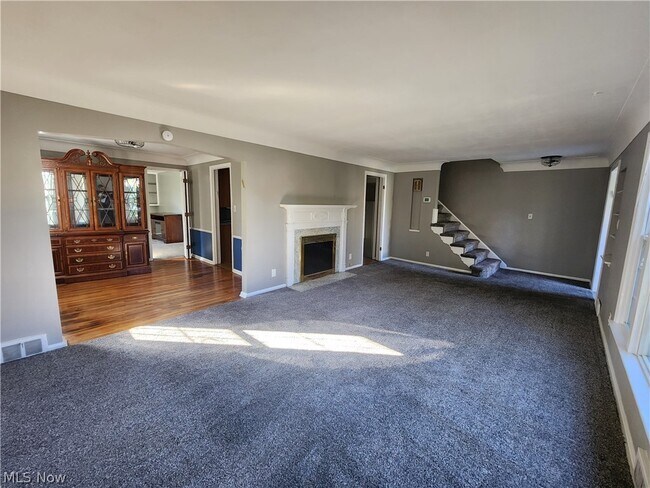 Photo - 2320 Wrenford Rd