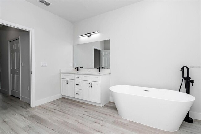 Photo - 3398 SW 165th Loop