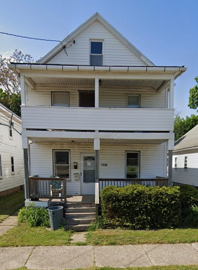 1136 Atkins St Unit 2