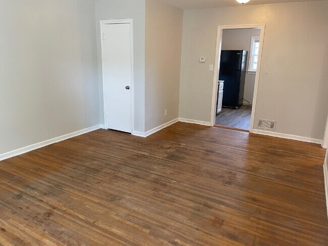 Photo - 1204 S Fabrique Dr