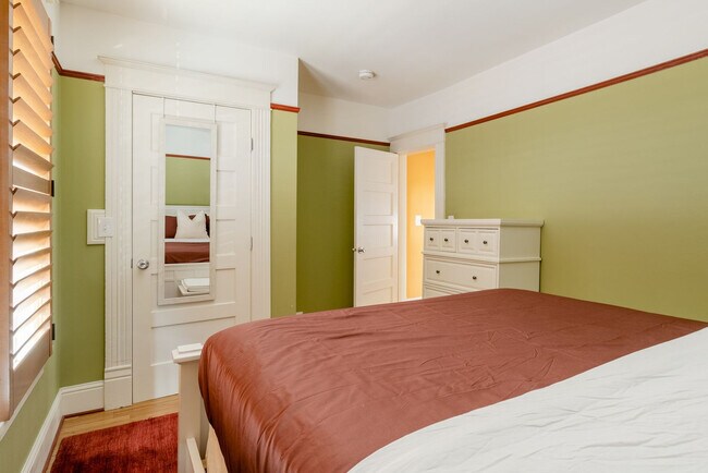 2706 SE Ash St Unit SI ID1611871P