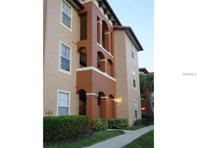 Building Photo - 5536 Metrowest Blvd Unit PALM CLUB CONDO