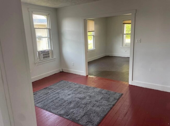 Photo - 622 6th St