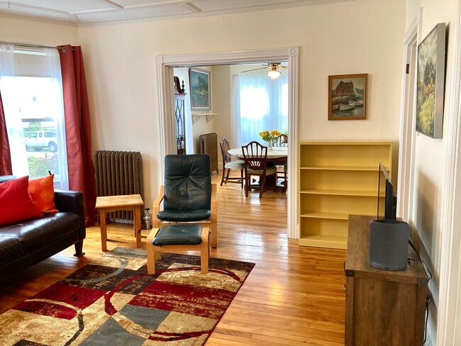 Photo - 123 Glenwood Ave Unit 123GlenwoodAve.