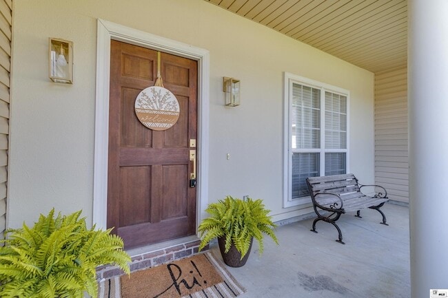 113 Arbor Cove Cir