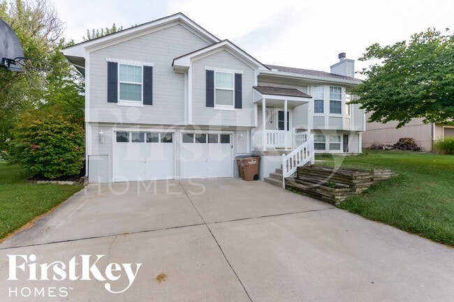 Photo - 1710 Johnston Dr