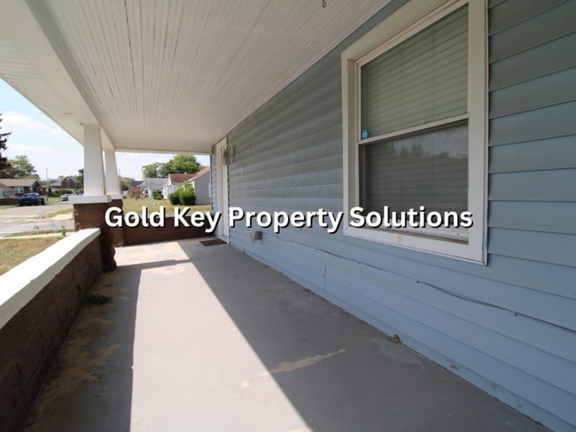 Photo - MUNCIE 3 BR 1 BA house with Fenced Backyar...