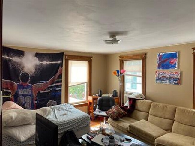 260 Colchester Ave Unit A