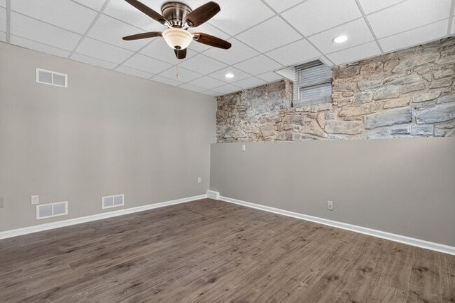 Photo - 256 S Washington St