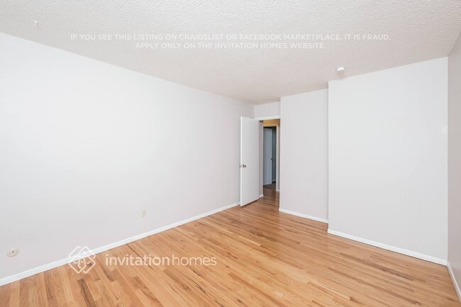 Photo - 13482 E Dakota Ave