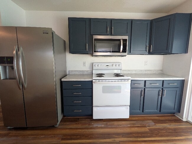 Photo - 10726 Shaenview