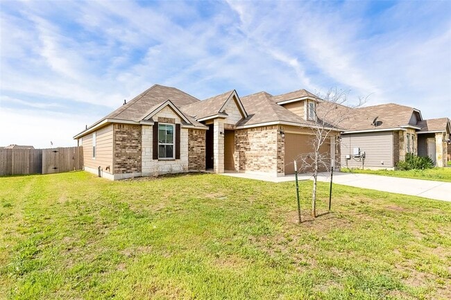 Photo - 7747 Merry Oaks Cv