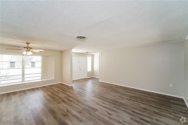 Building Photo - 1490 S Venice Blvd Rental