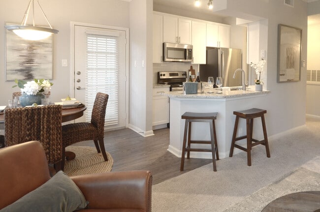 Move-In Deals You Don’t Want to Miss! - Move-In Deals You Don’t Want to Miss! Condo Unit FFC1