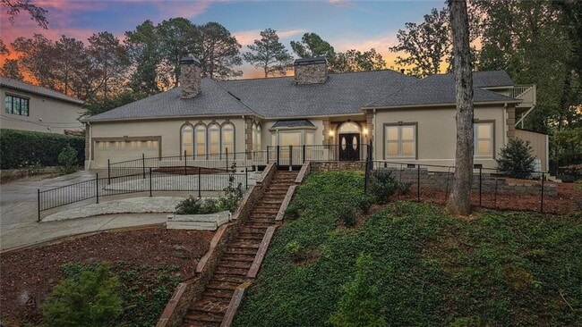 Building Photo - 511 Pine Valley Rd SE