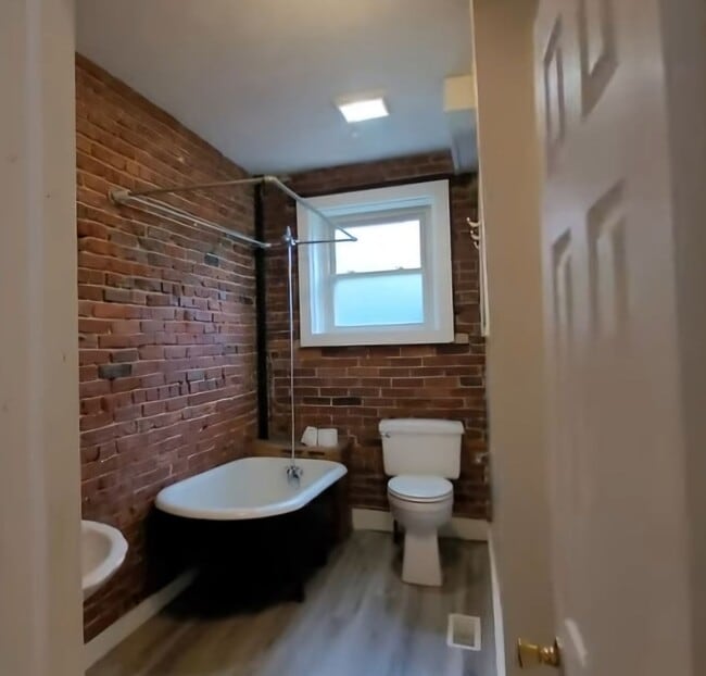48 S 11th St Unit 1