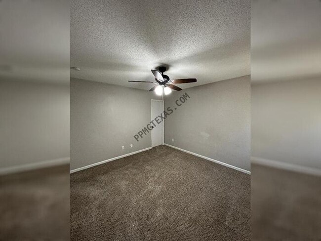 Photo - 9 Collins Ct