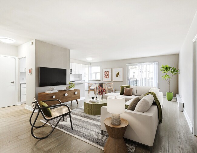 Photo - Upper Canada Drive