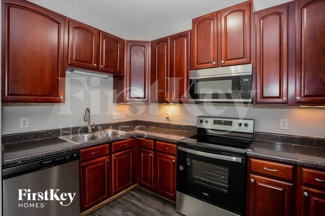 Photo - 1391 Napa St NW
