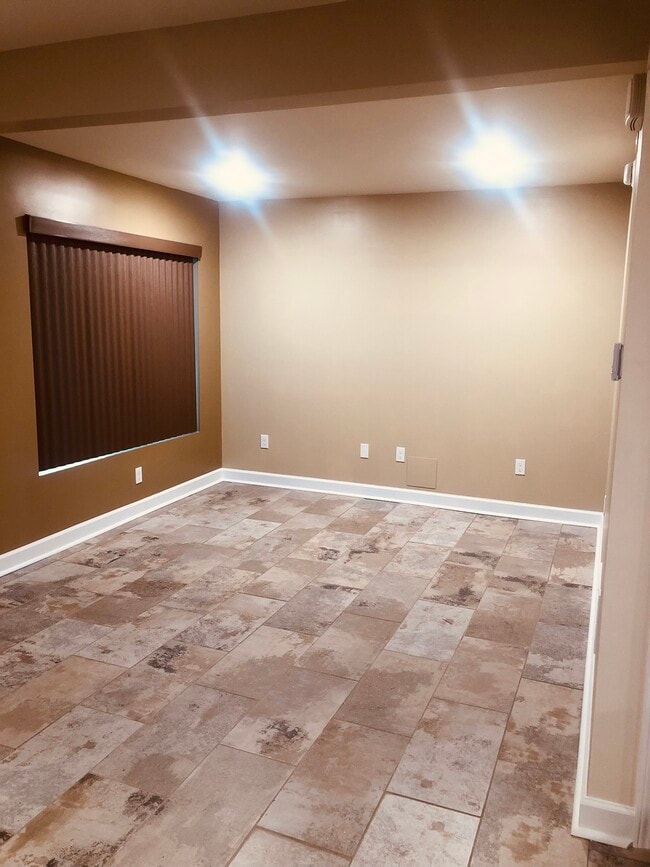 Photo - 203 E Dunklin St Unit LL